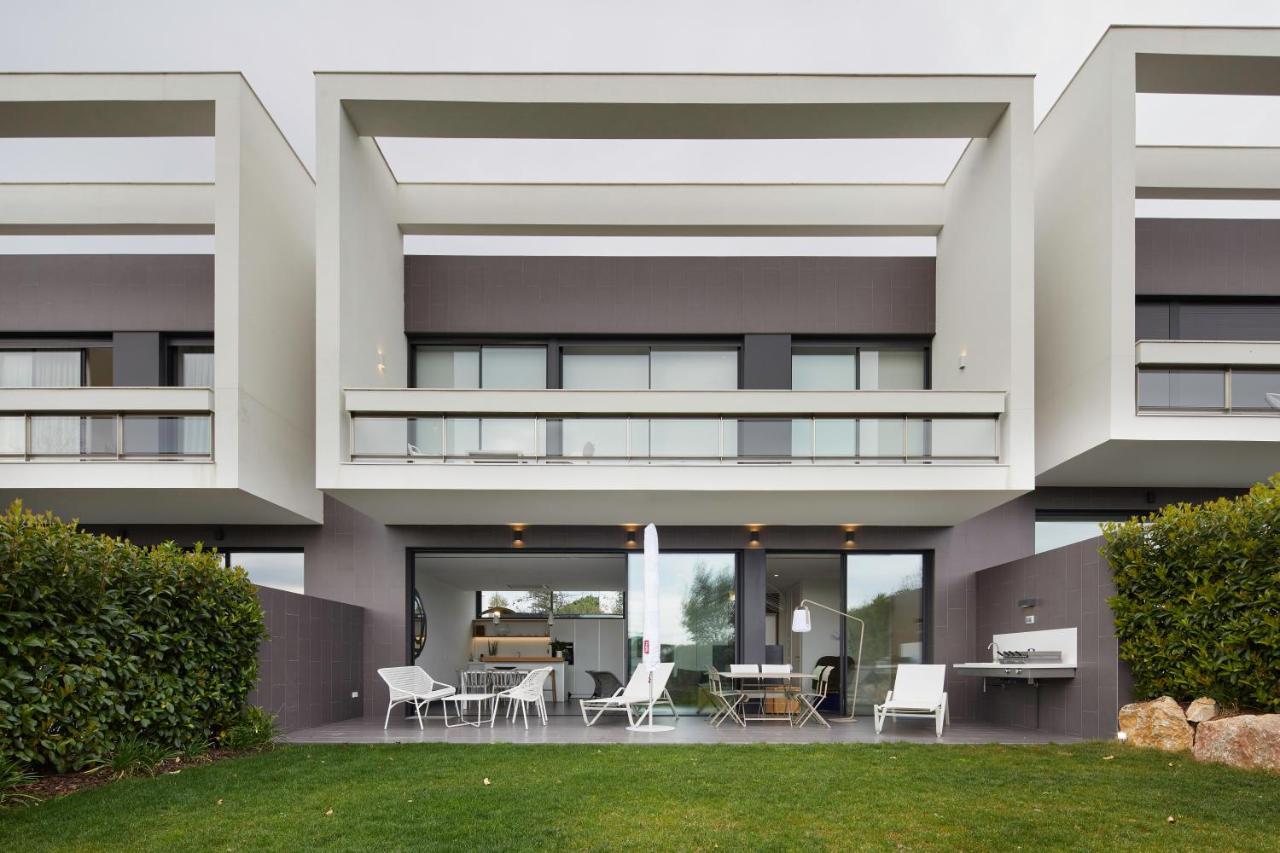 Holiday Rentals At Camiral Golf & Wellness كالذيس ذي مالافييّا المظهر الخارجي الصورة