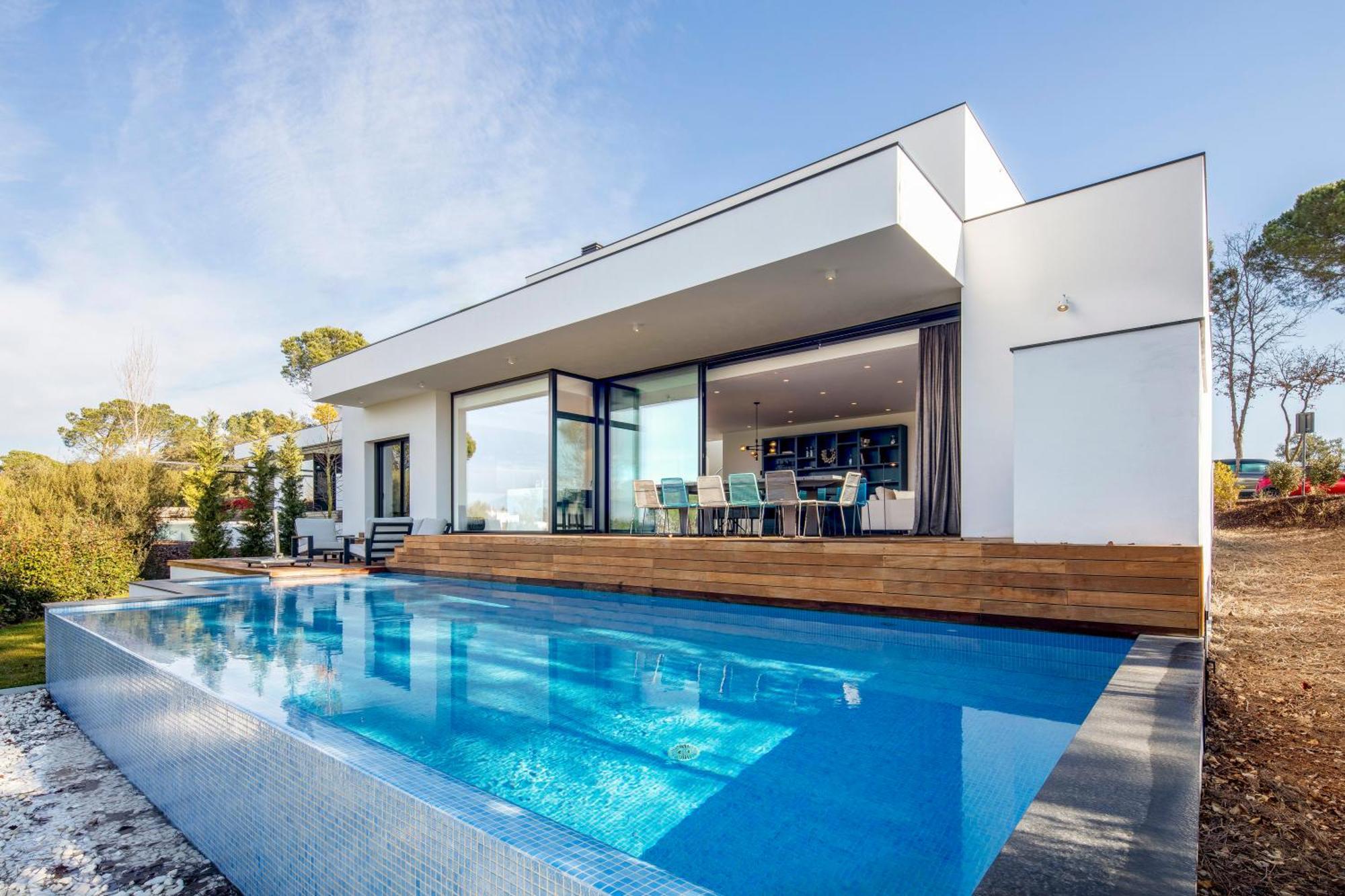 Holiday Rentals At Camiral Golf & Wellness كالذيس ذي مالافييّا المظهر الخارجي الصورة