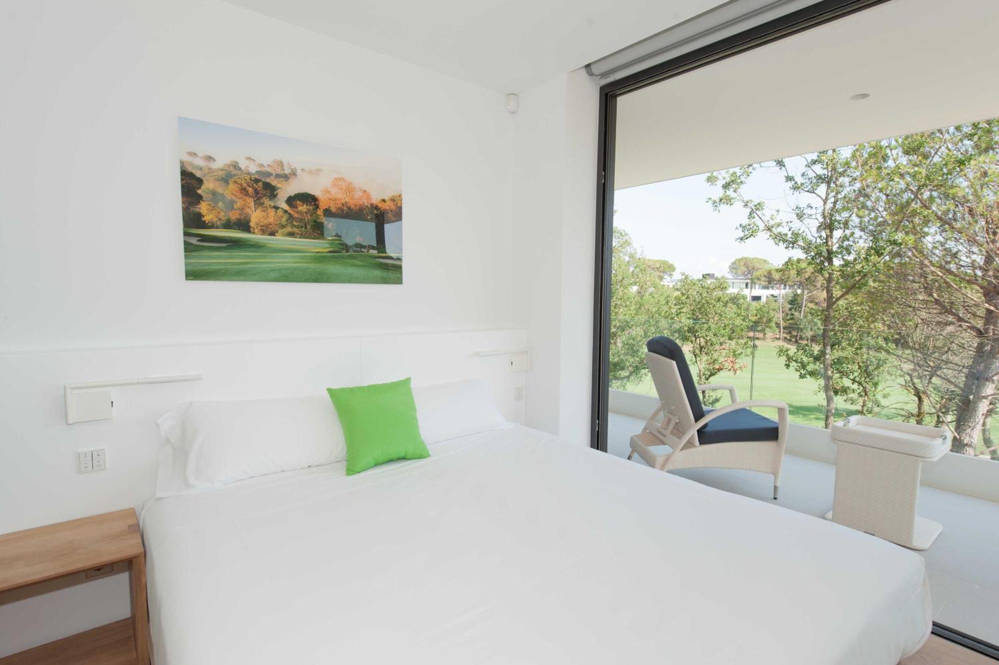 Holiday Rentals At Camiral Golf & Wellness كالذيس ذي مالافييّا المظهر الخارجي الصورة