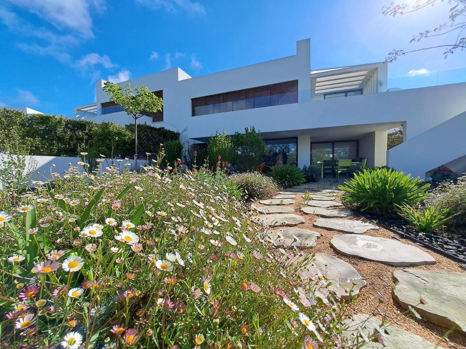 Holiday Rentals At Camiral Golf & Wellness كالذيس ذي مالافييّا المظهر الخارجي الصورة